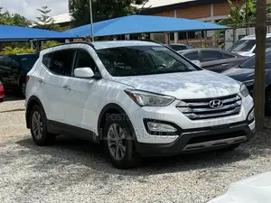 Hyundai Santa Fe Sport 2013 White
