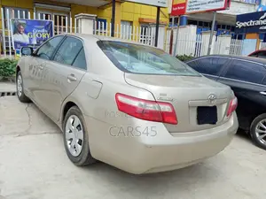 Toyota Camry 2009 Beige