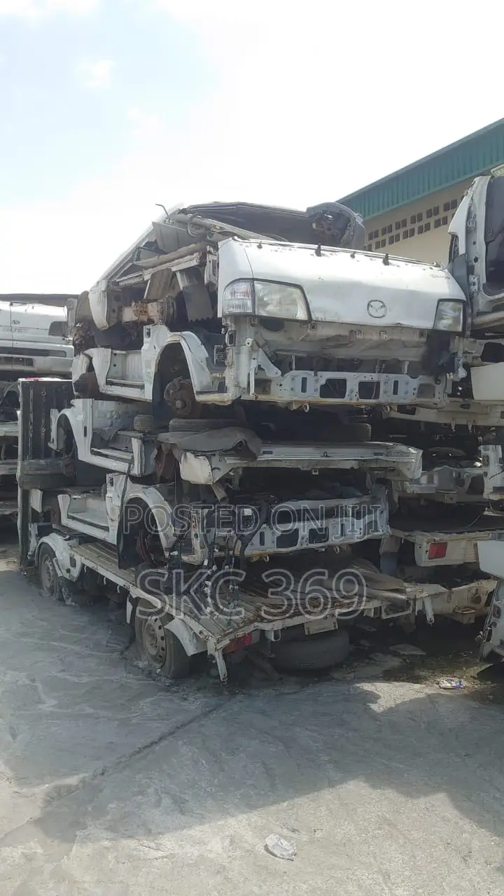 Mazda Bongo 2010 White