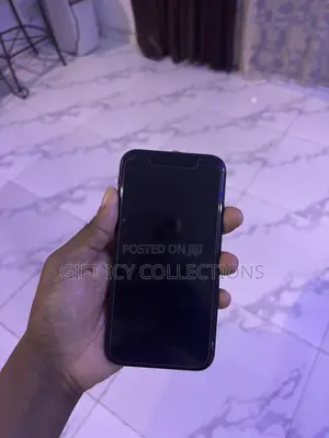 Apple iPhone XR 64 GB Black