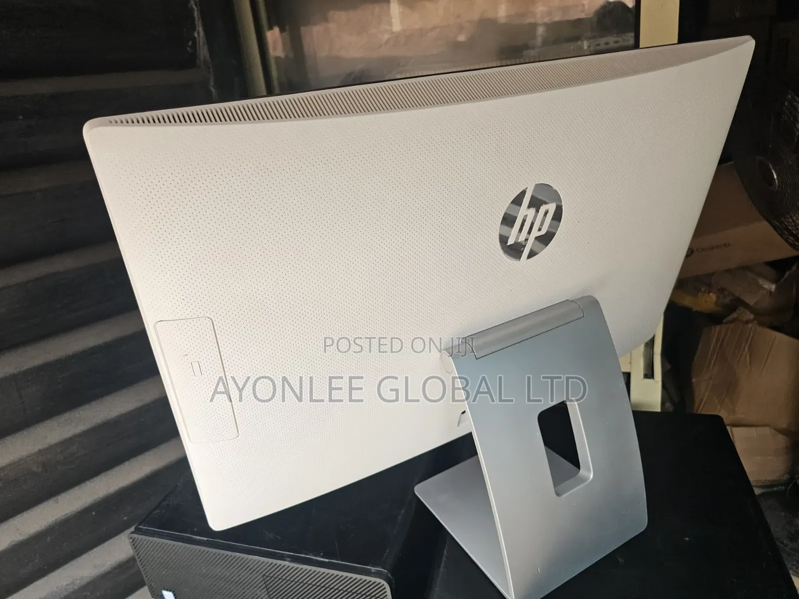 Desktop Computer HP Pavilion 27 16GB Intel Core i7 HDD 1T