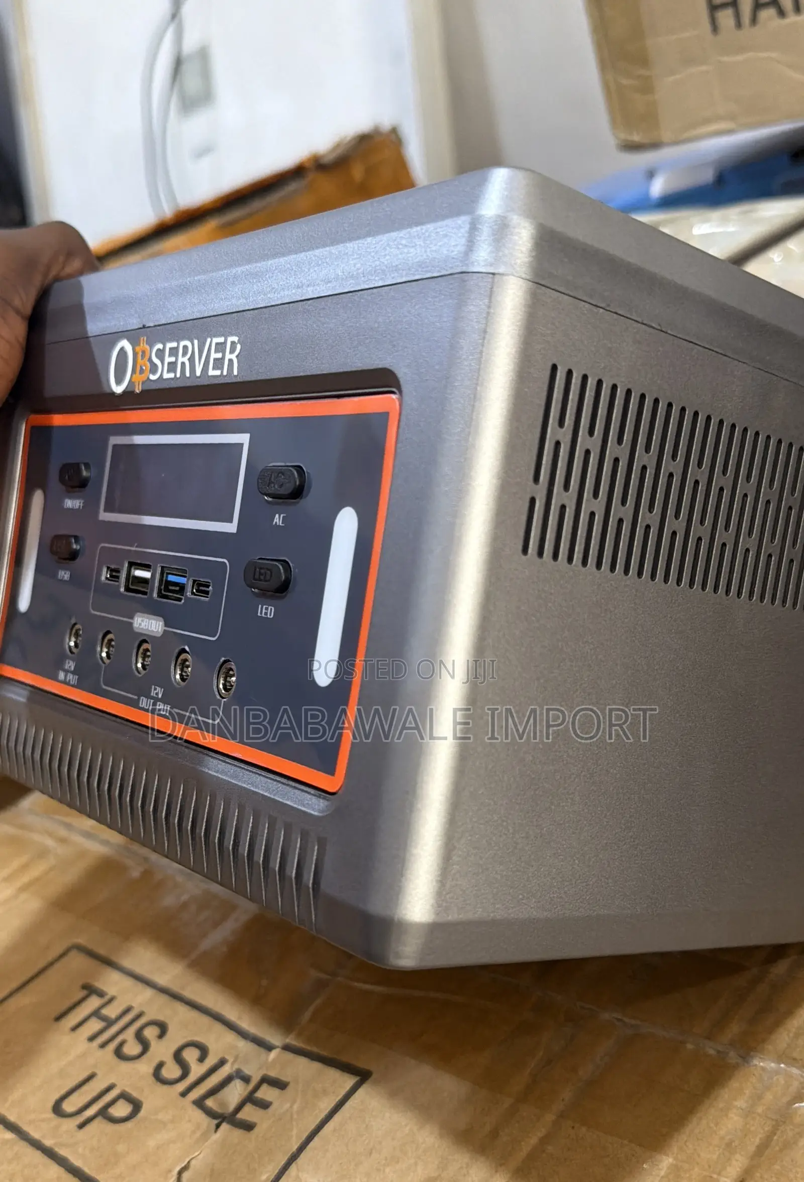 Observer 350 Watt Solar Power Station.