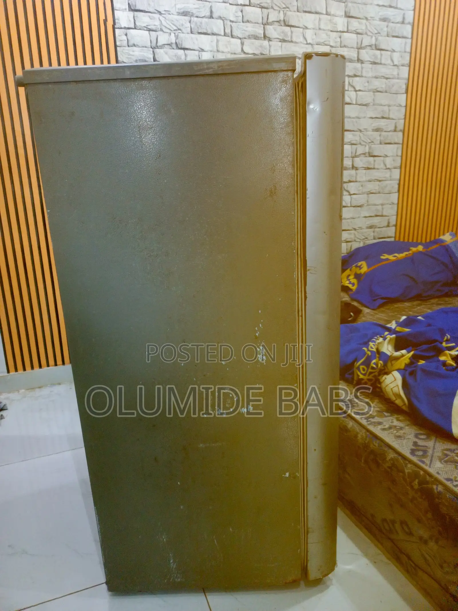 LG Standing Fridge Available for Sale