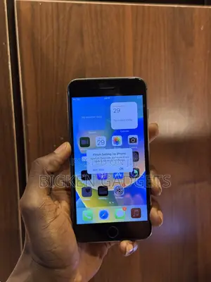 Apple iPhone 8 Plus 64 GB Black