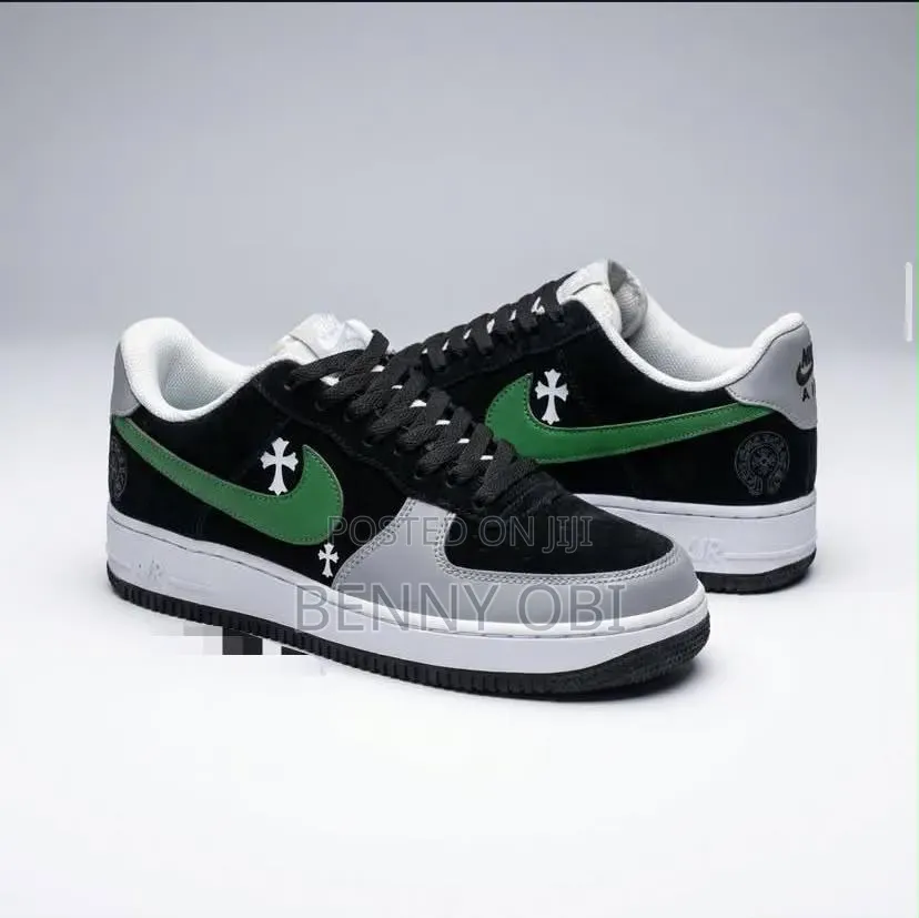 Nike Sneakers