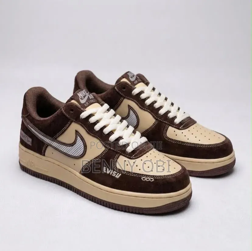Nike Sneakers
