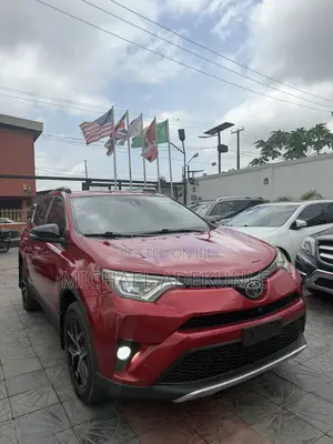 Toyota RAV4 2017 Red