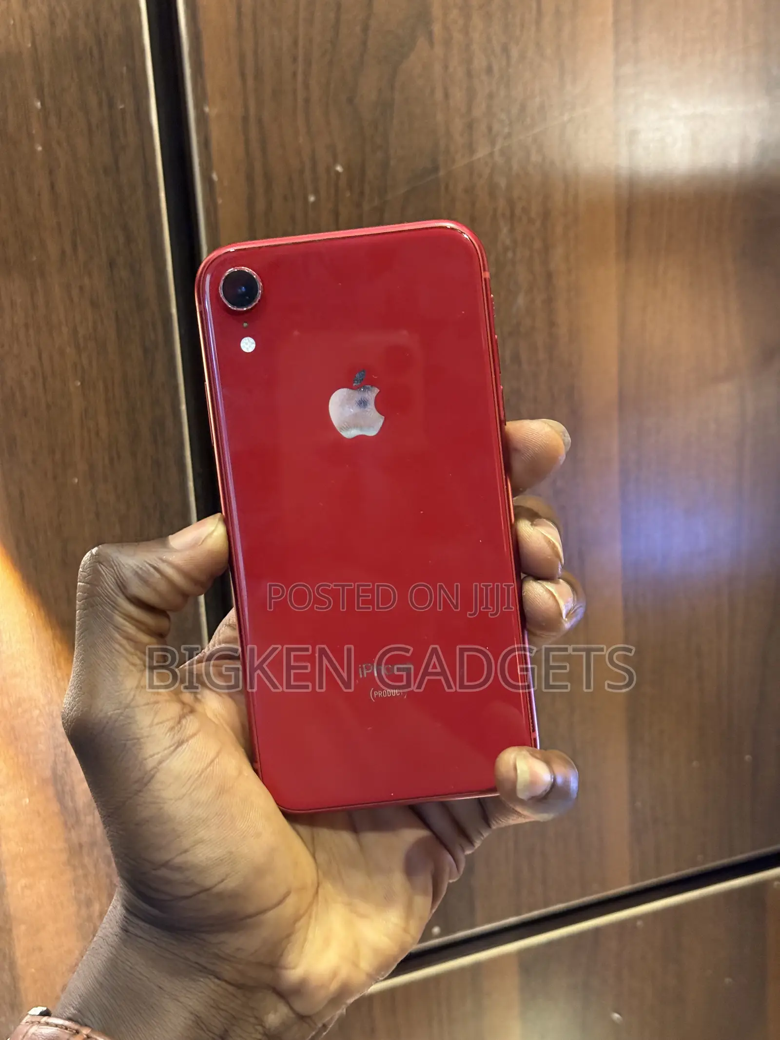 Apple iPhone XR 64 GB Red