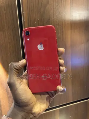 Apple iPhone XR 64 GB Red