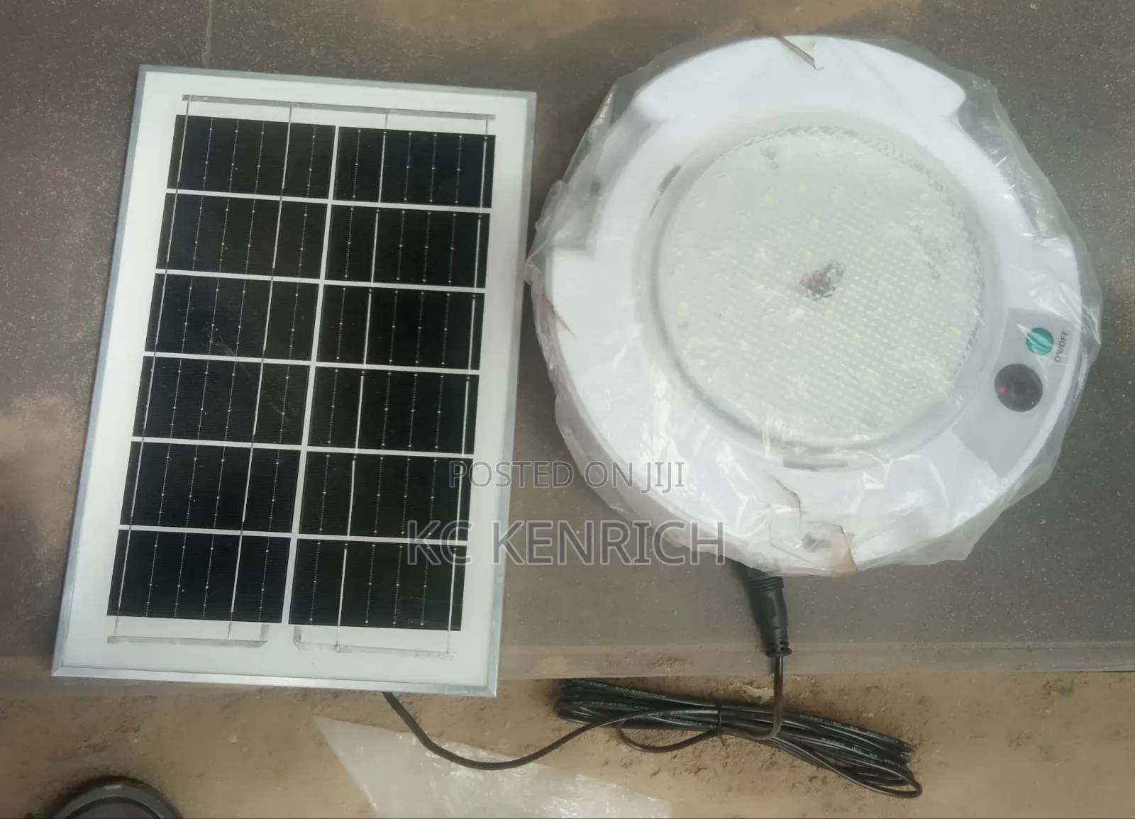 Solar Ceiling Light With Panel