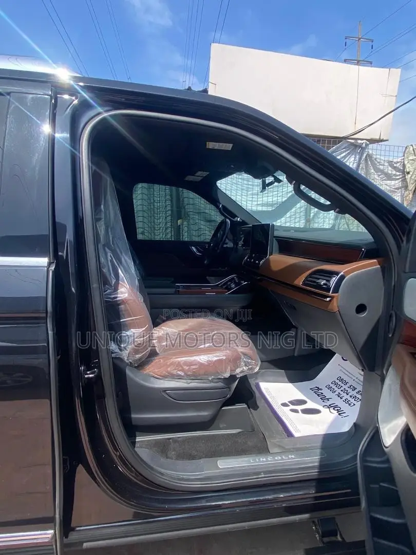 Lincoln Navigator 2022 Black