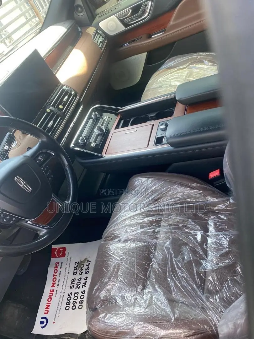 Lincoln Navigator 2022 Black