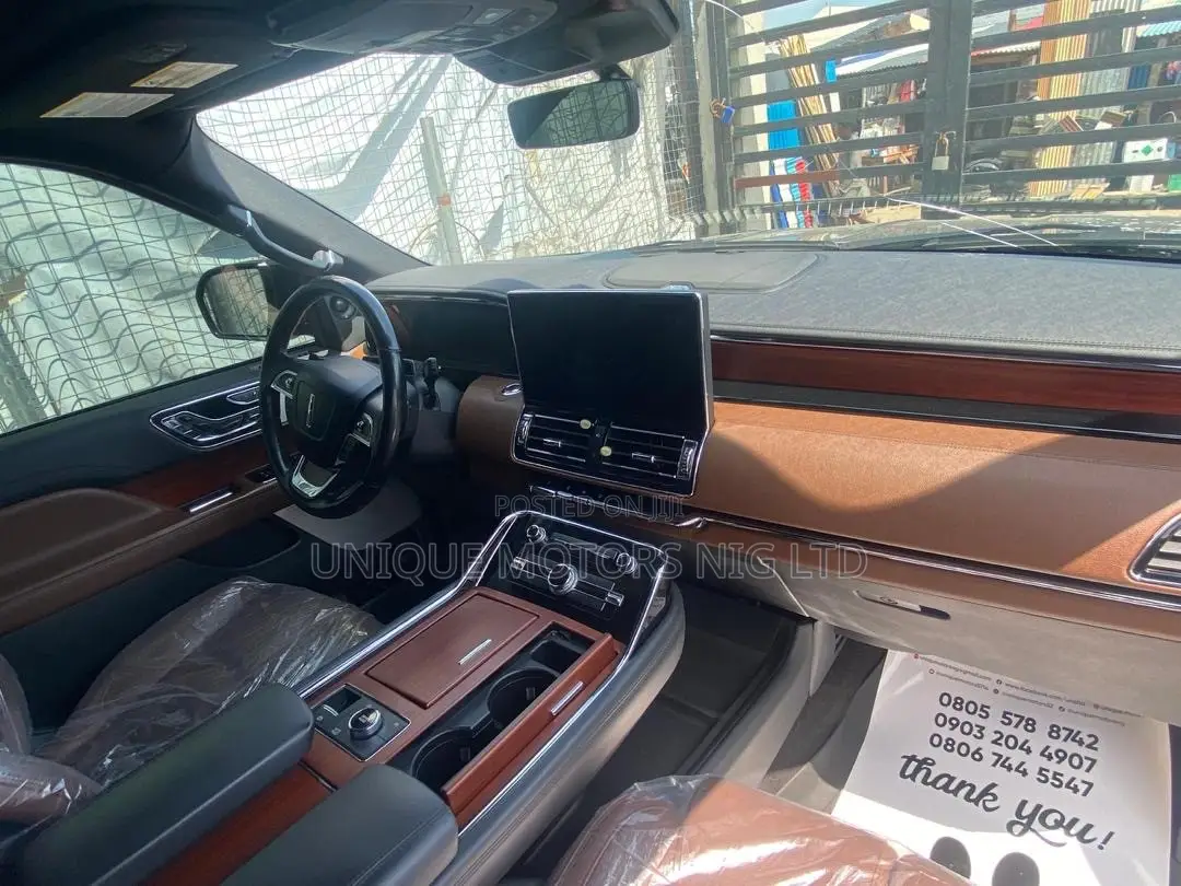 Lincoln Navigator 2022 Black
