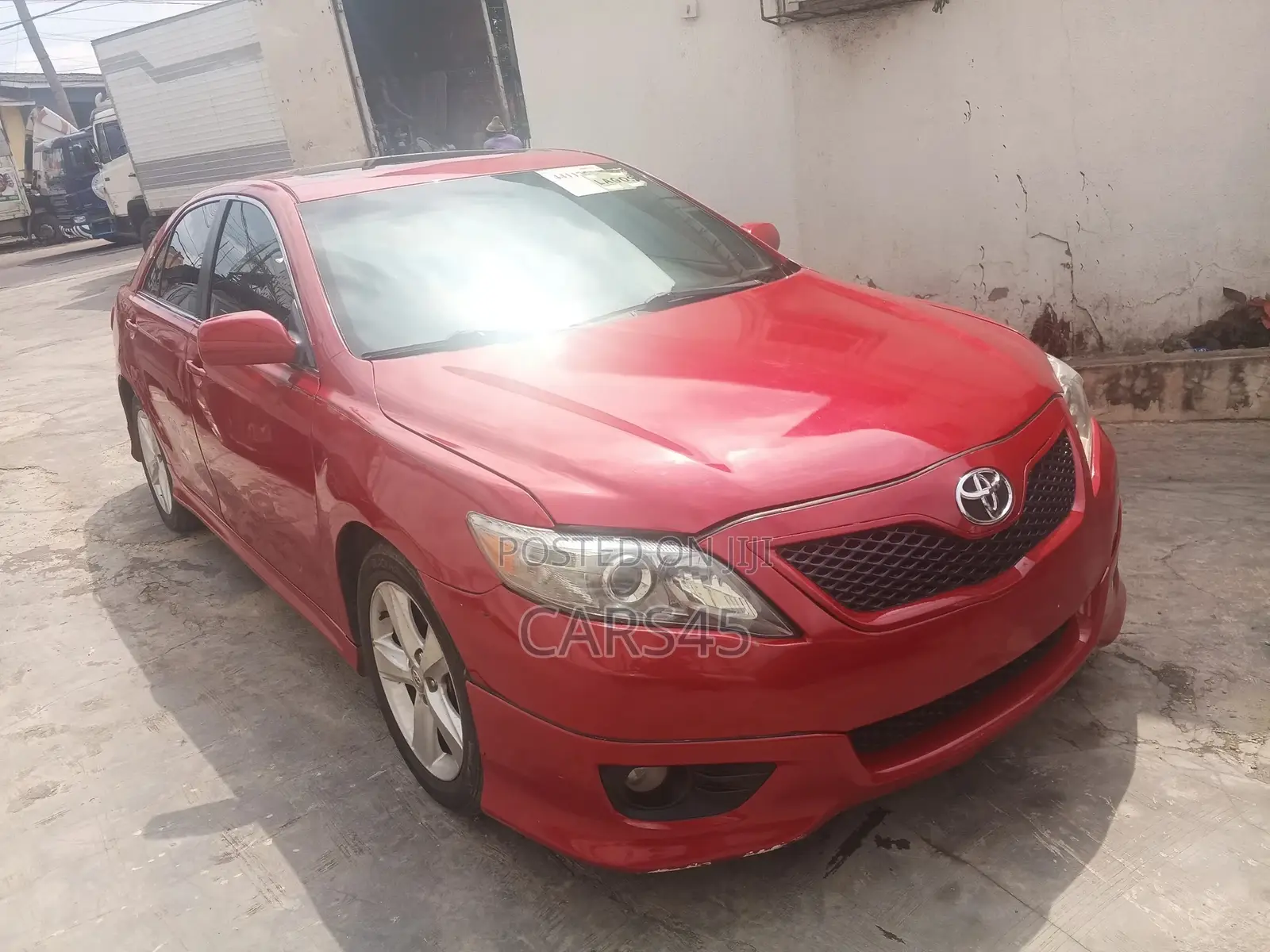 Toyota Camry 2011 Red