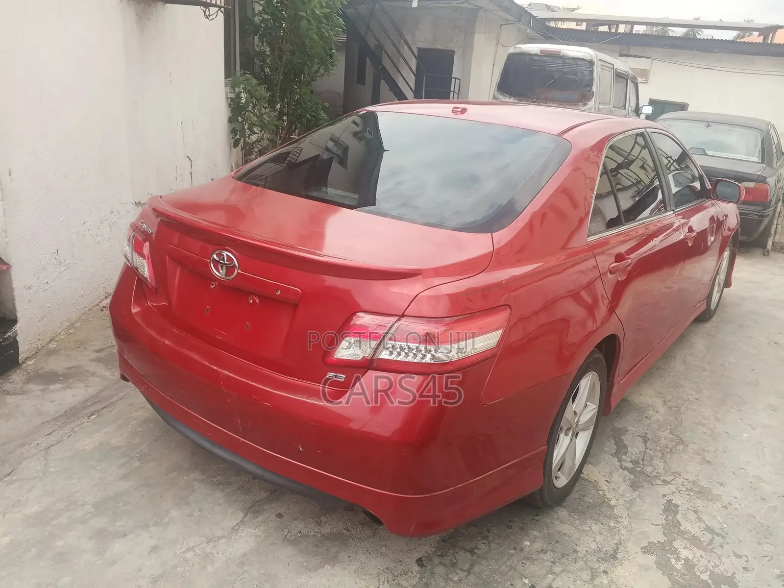 Toyota Camry 2011 Red