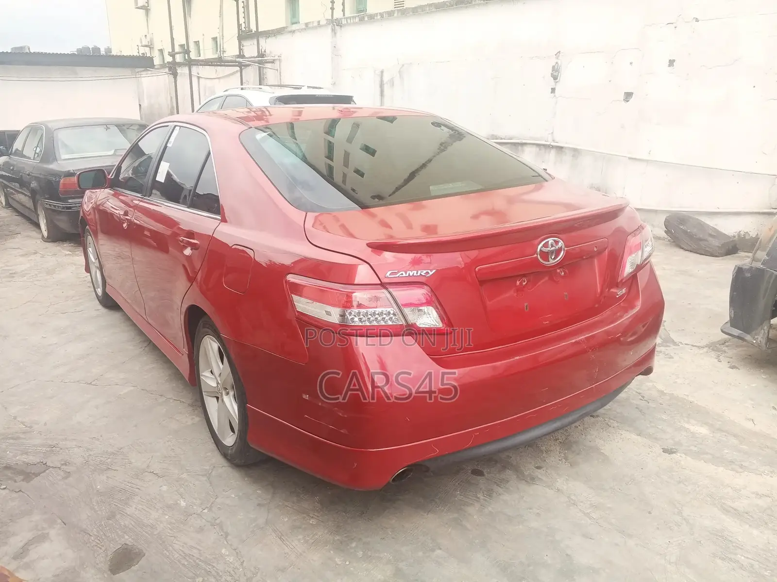 Toyota Camry 2011 Red