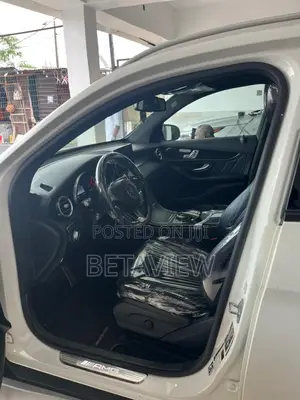 Mercedes-Benz GLC-Class 2018 White