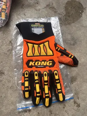 Kong Glove
