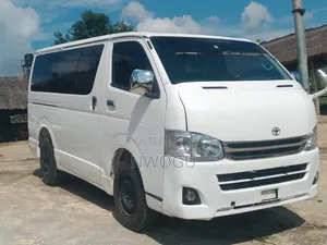 Toyota HiAce 2008 White