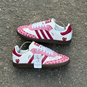 Unisex Sneakers