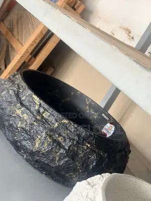 Luxury Rock Design Wash Hand Basin