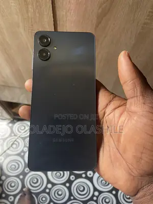 Samsung Galaxy A06 128 GB Blue