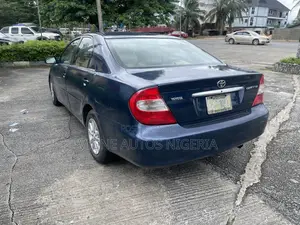 Toyota Camry LE 4dr Sedan (2.4L 4cyl 5M) 2003 Blue