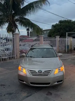 Toyota Camry 2008 Gold