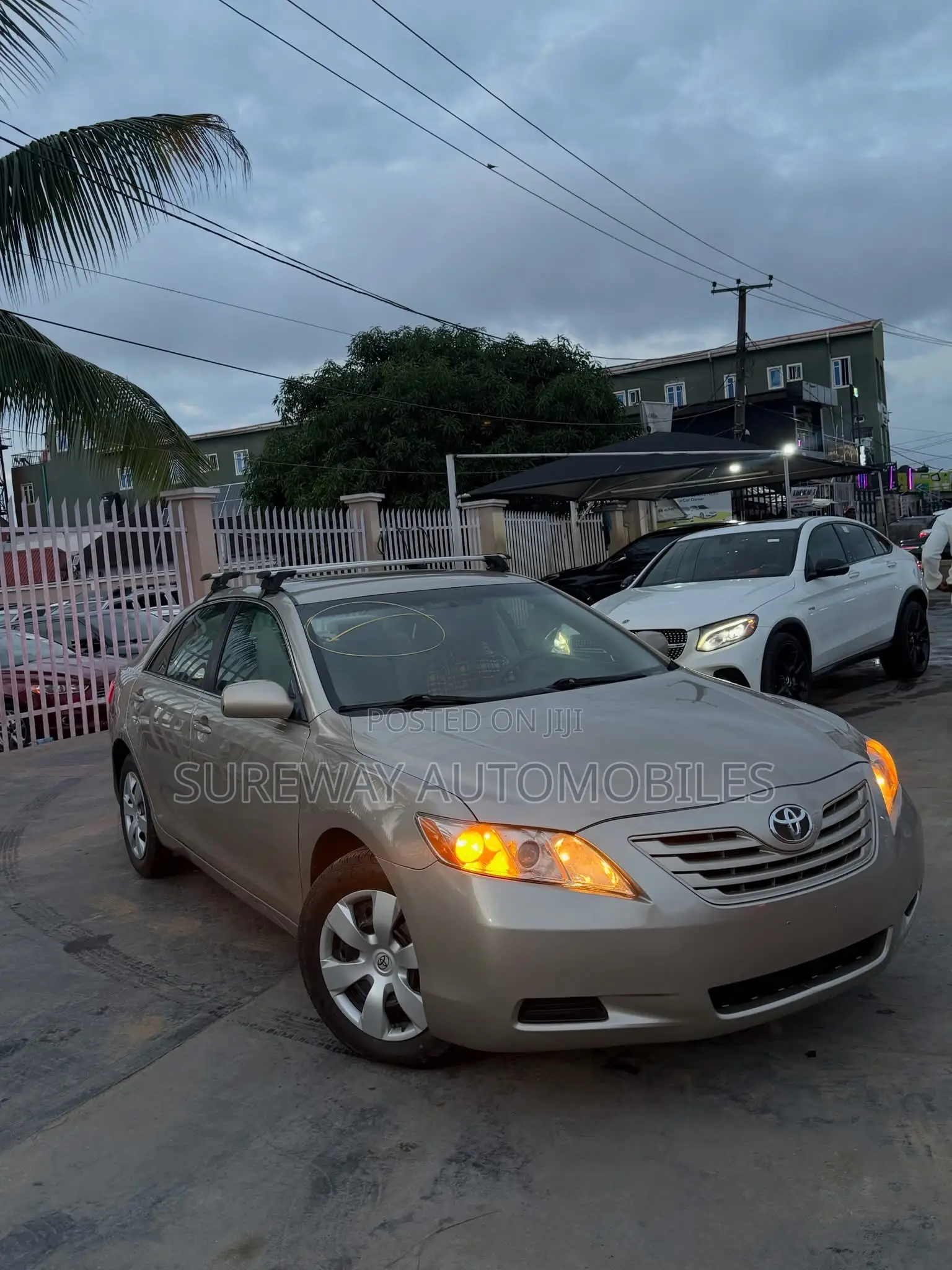 Toyota Camry 2008 Gold