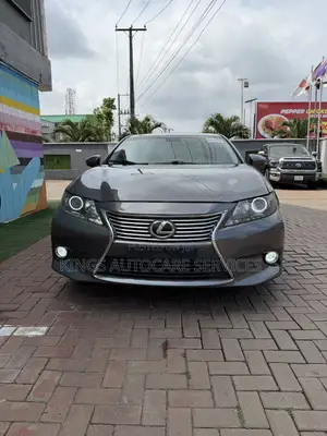 Lexus ES 350 FWD 2014 Gray