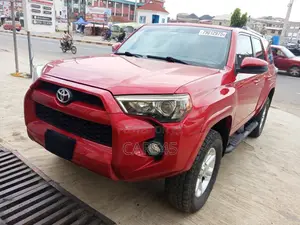 Toyota 4-Runner 2014 Red