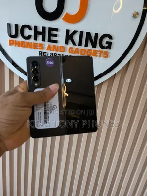 Samsung Galaxy Z Fold4 256 GB Black