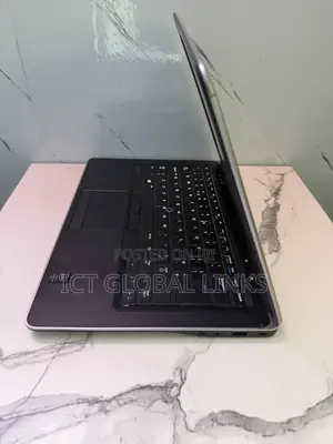 Laptop Dell Latitude 7440 8GB Intel Core i5 HDD 500GB