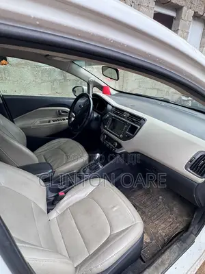 Kia Rio SX 4dr Sedan (1.6L 4cyl 6A) 2014 White