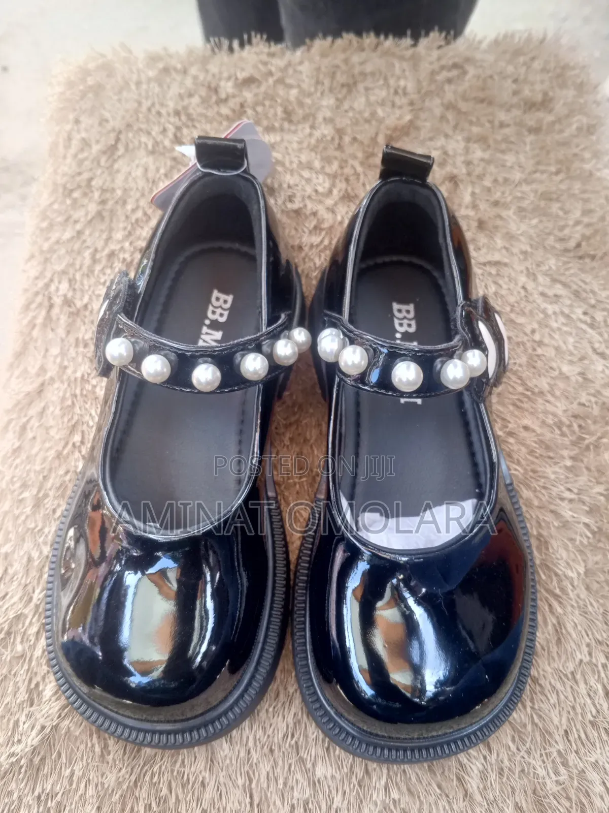 Female Shoe