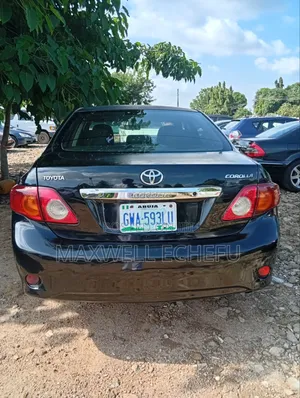 Toyota Corolla 2010 Black