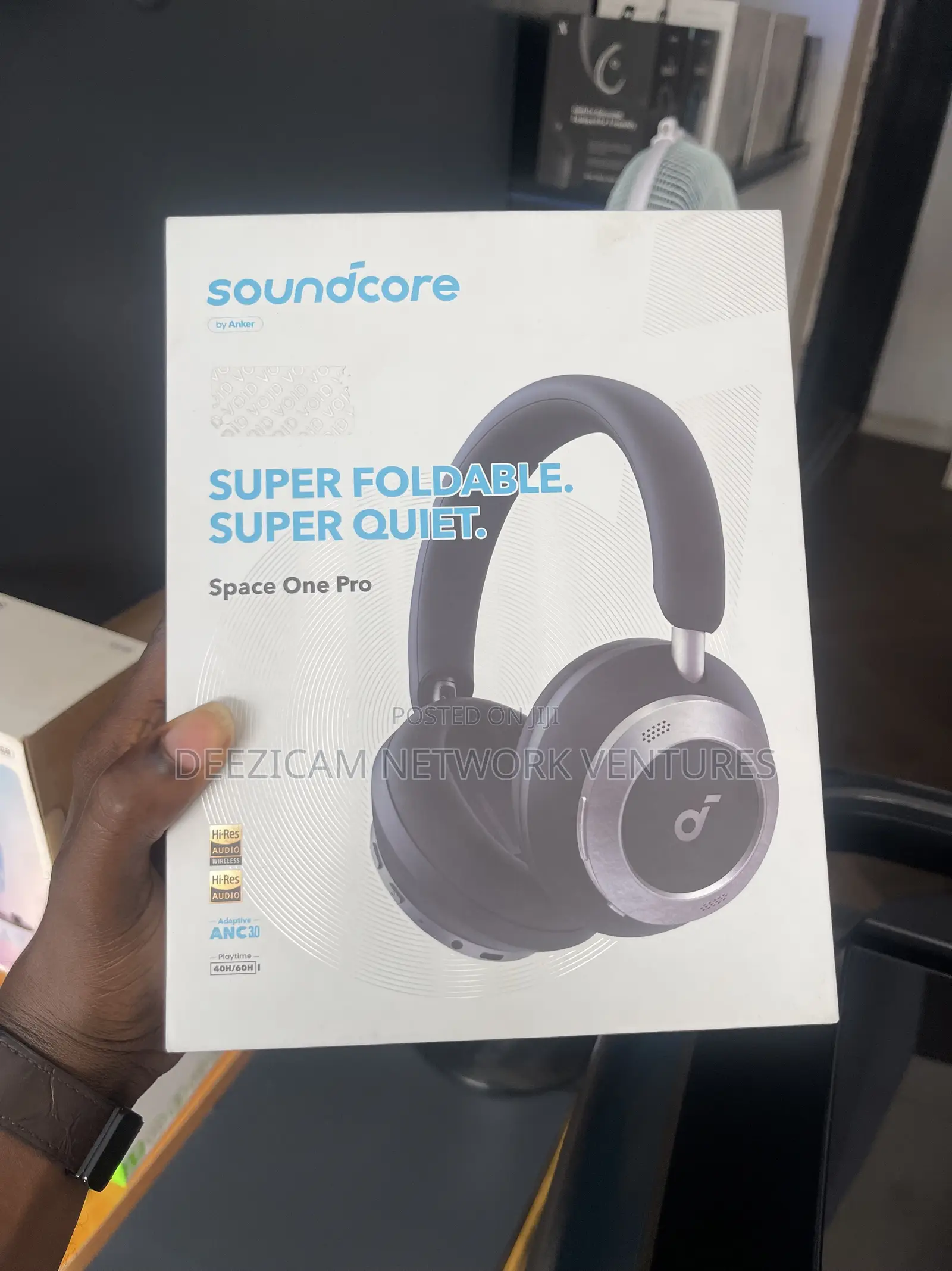 Soundcore Space One Pro