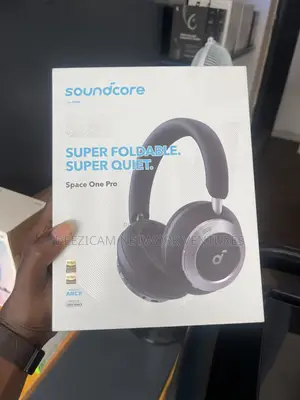 Soundcore Space One Pro