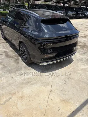 New Zeekr 7X 2025 Black