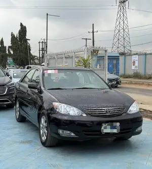 Toyota Camry XLE V6 4dr Sedan (3.0L 6cyl 5A) 2006 Black
