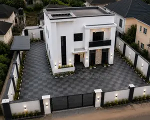 Premium PP Interlocking Floor Tiles – Strong, Durable