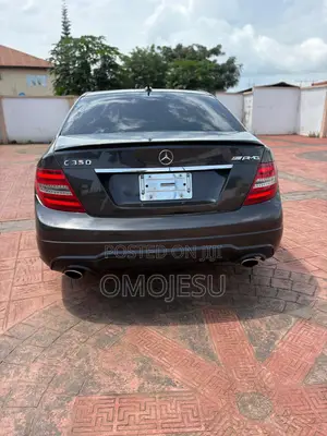 Mercedes-Benz C300 Sport 4Matic Sedan AWD (3.0L 6cyl 7A) 2012 Gray