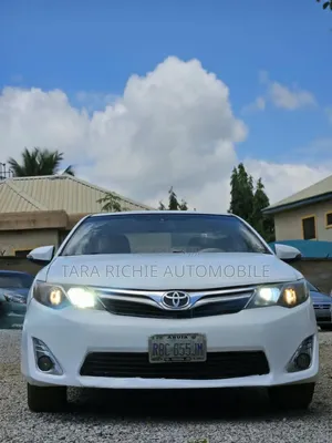 Toyota Camry 2013 White