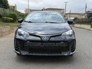 Toyota Corolla SE 4dr Sedan (1.8L 4cyl CVT) 2017 Black