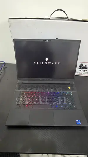 Laptop Alienware M16 R1 32GB Intel Core i7 SSD 1T