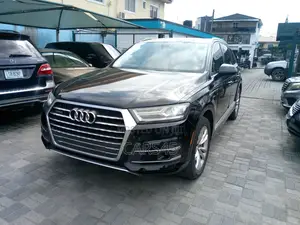 Audi Q7 2017 Black