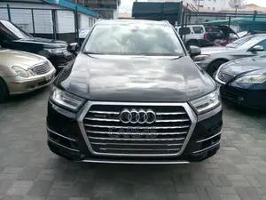 Audi Q7 2017 Black
