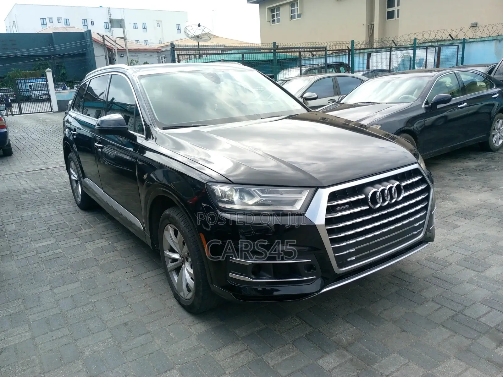 Audi Q7 2017 Black