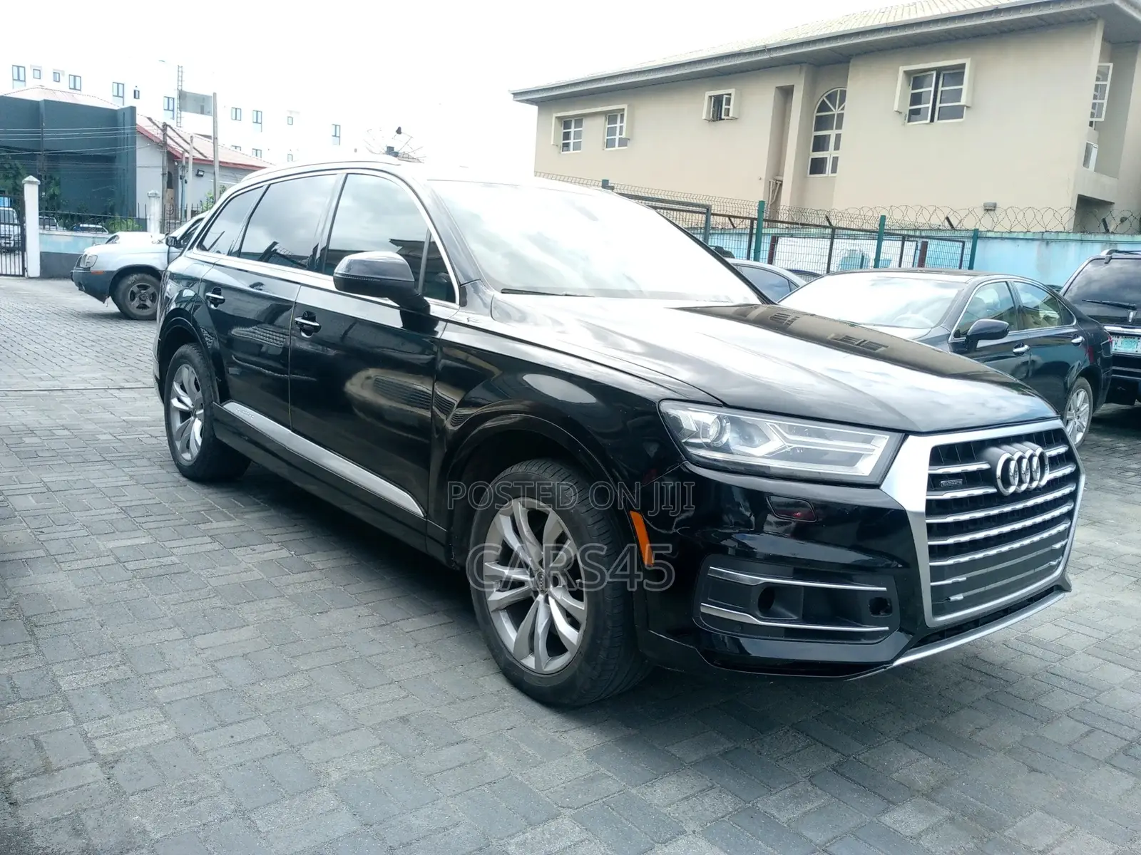 Audi Q7 2017 Black