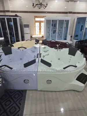 Luxury Corner Whirlpool Bathtub With Hydro Jet